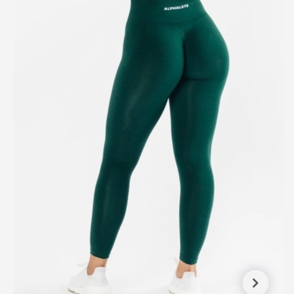 Alphalete amplify pine green scrunch leggings with flaws - small - pine green